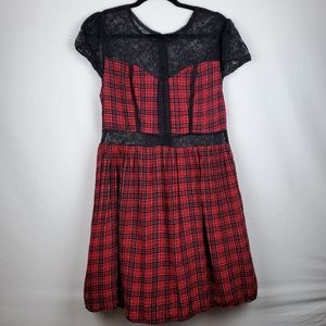 Plaid edge dress